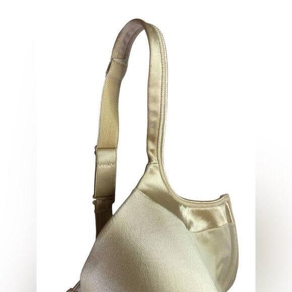 Playtex
Women's Love My Curves Modern Underwire T-Shirt Bra, Style4848 size44DDD - Picture 3 of 4